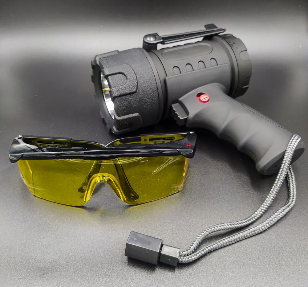 مصباح ليد قابل للشحن بالاشعة الفوق بنفسجية للكشف عن تسريب التكييف SPIN/UV LED LAMP