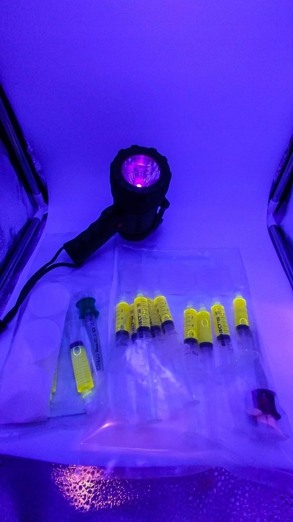 مصباح ليد قابل للشحن بالاشعة الفوق بنفسجية للكشف عن تسريب التكييف SPIN/UV LED LAMP